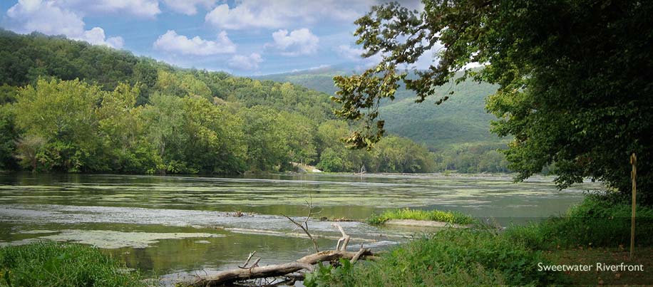 Sweetwater Vacations Properties consists of a cottage and two 1.5 acre RV sites located right on the South Fork of the Shenandoah River.